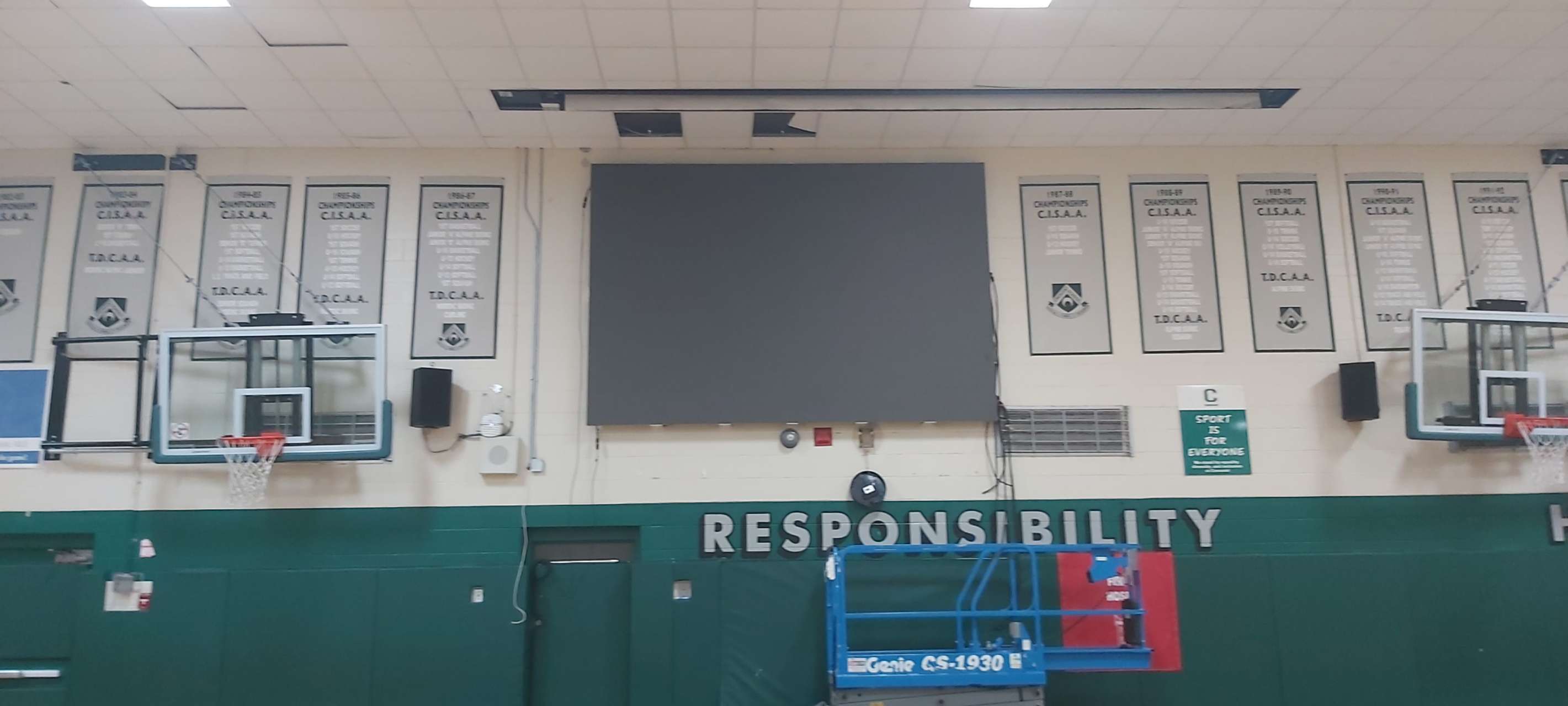 U-PRO-S 8X12FT PH3.81mm LED display toronto Canada (3).jpg